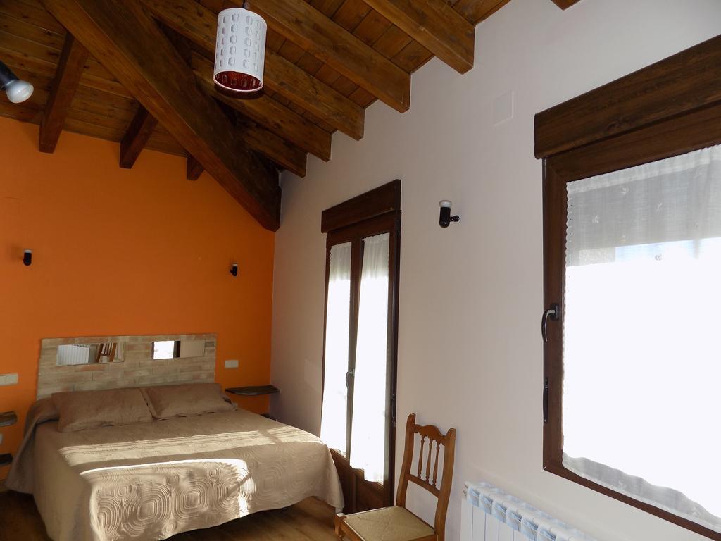 Casas Rurales Las Eras III Ayllon Exterior photo