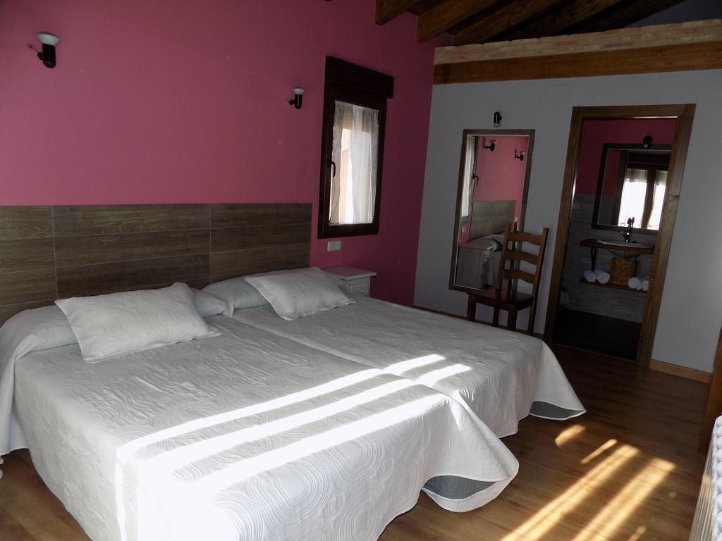 Casas Rurales Las Eras III Ayllon Exterior photo