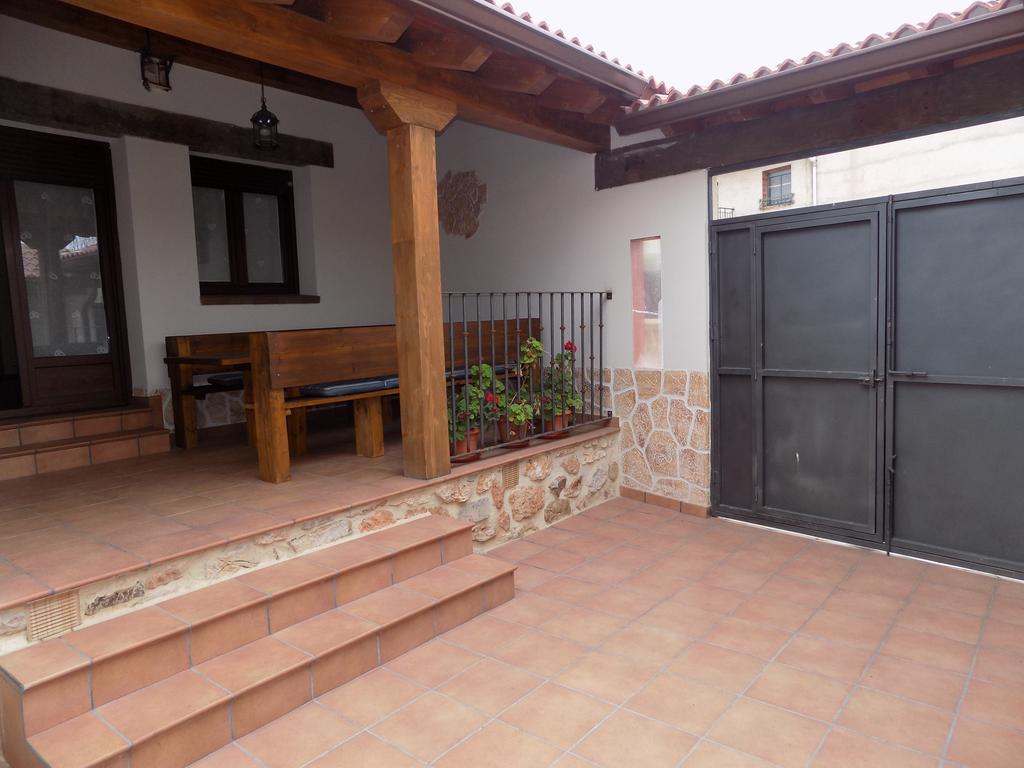 Casas Rurales Las Eras III Ayllon Exterior photo